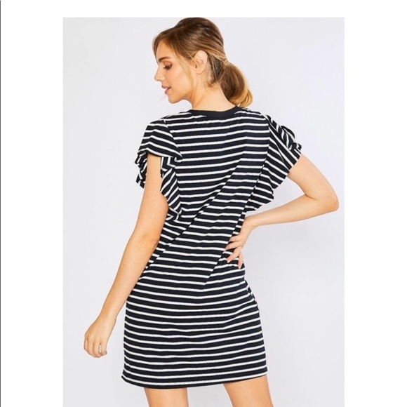 NEW! STRIPED SHIFT DRESS! - Picture 5 of 7